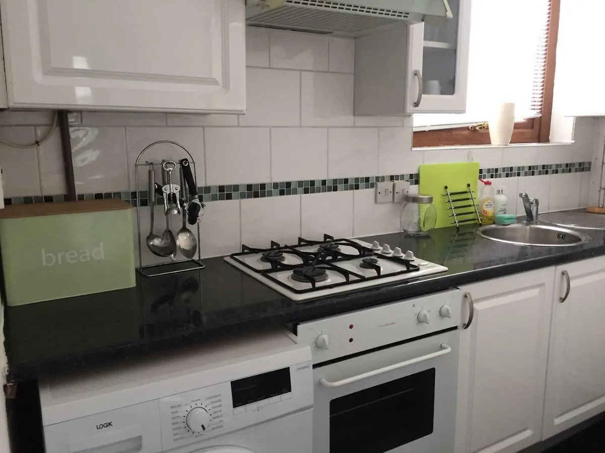 Hooton Apartment 1 Bed Kilnhurst 0*,  Royaume-Uni